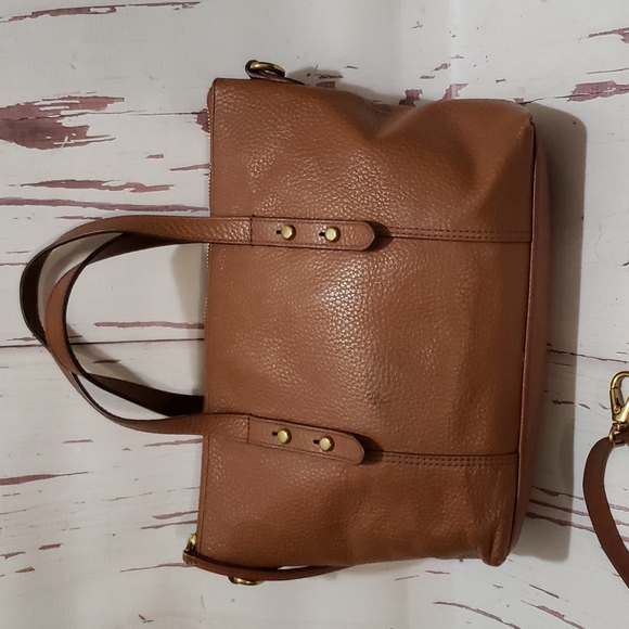Fossil tan pebble leather handbag and crossbody - Picture 3 of 9